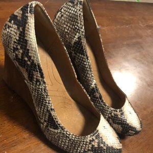 Clarks snake skin wedge